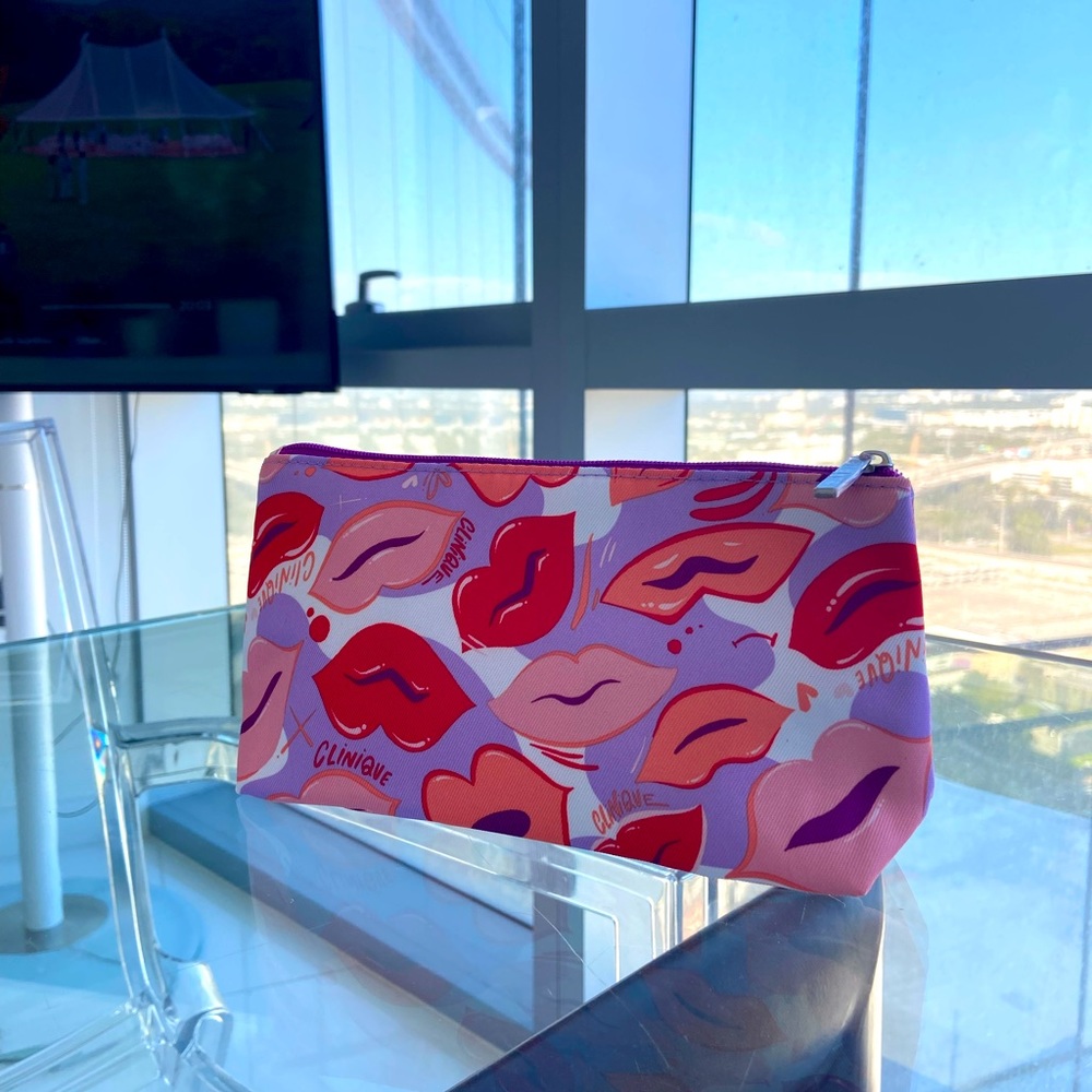 Clinique Be My Valentine Kit, NWOT